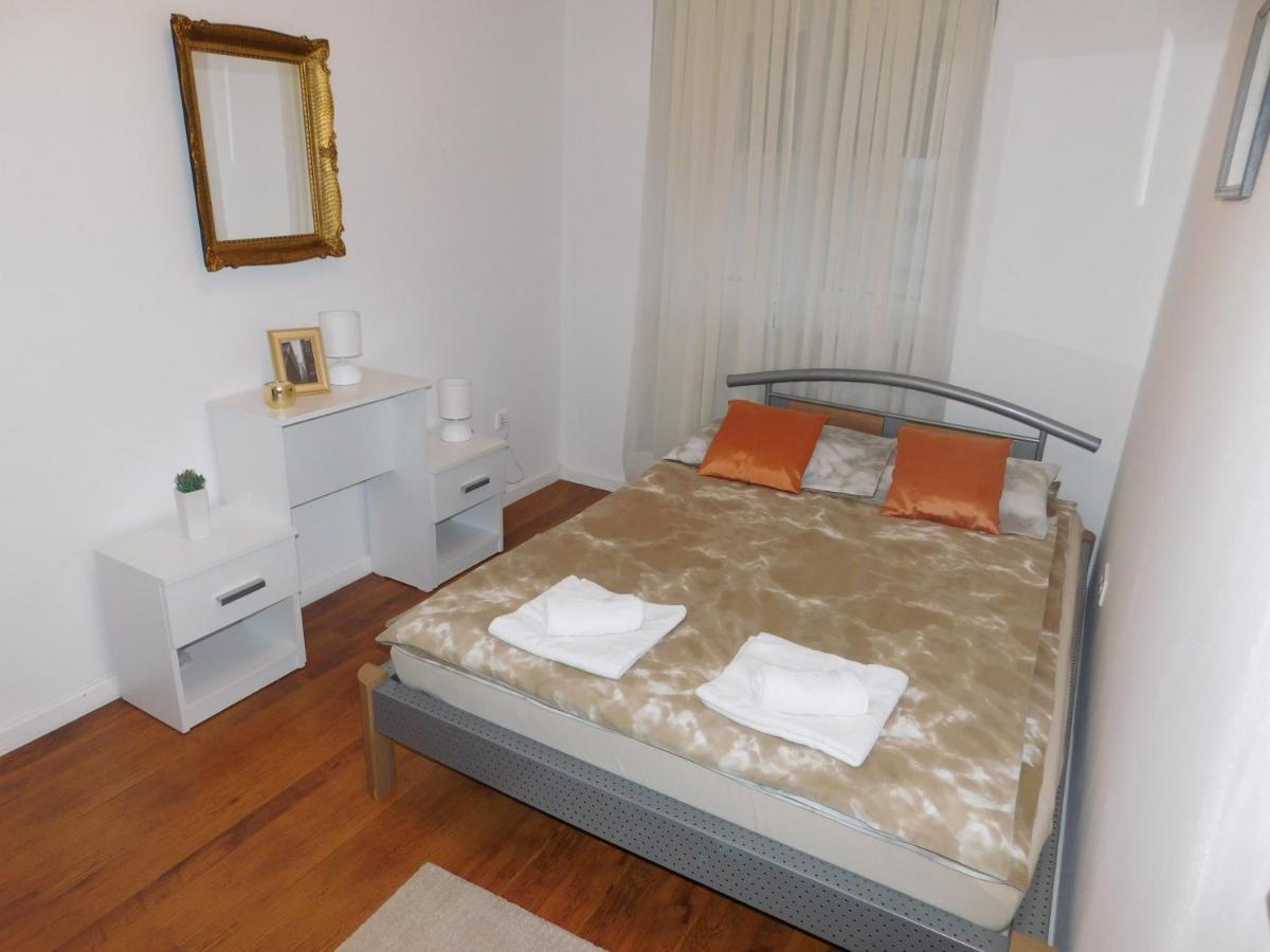 Apartman Ana Zsupanya Kültér fotó